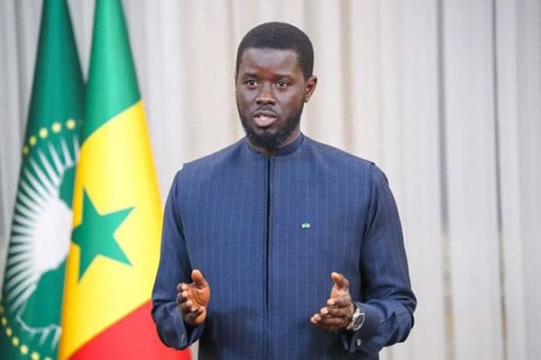 La mise en lumière des acteurs du développement pour servir de modèles aux générations futures