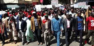The social front in turmoil: THE END OF THE STATE OF GRACE!