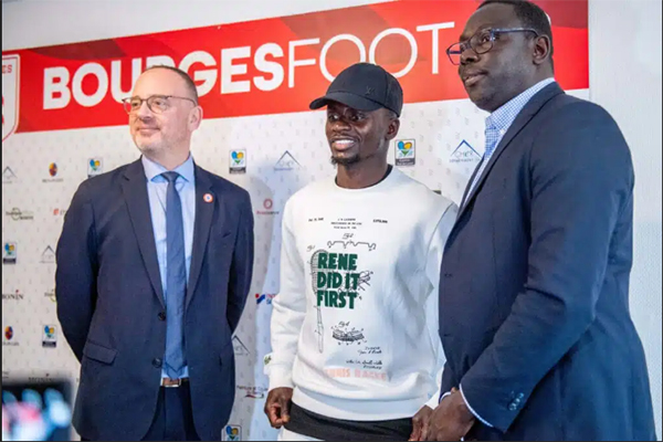 Visite – Rencontre avec des partenaires du Bourges Fc, en décembre : Sadio Mané : un dîner de gala avec plus de 200 convives
