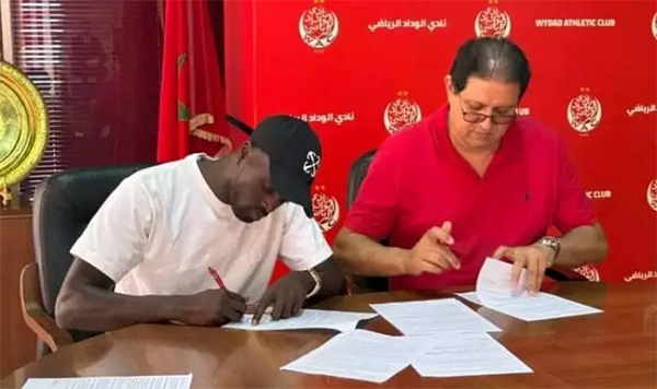 Transfert M’Baye Niang signe au Wydad Casablanca