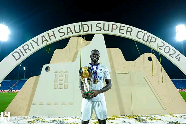 Supercoupe – Al-Hilal surclasse Al-Nassr et s’offre un cinquième titre : Mané tombe encore face à Koulibaly, son coach vers la sortie