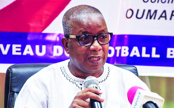 Election président Fédé burkinabè de foot : Oumarou Sawadogo seul candidat, Pitroipa out