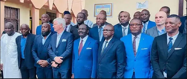 Cameroun – Vers un réaménagement de l’équipe technique : Deux membres du staff de Brys sacrifiés pour calmer Eto’o ?