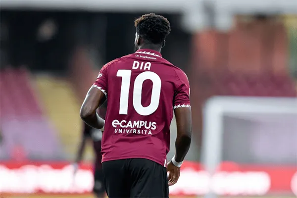 Mercato : Boulaye Dia pose une condition pour quitter la Salernitana