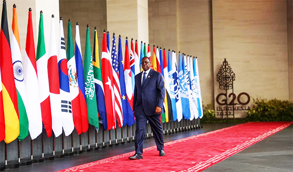 Macky Sall, succès diplomatiques, carrière internationale, le mauvais jeu de l’opposition