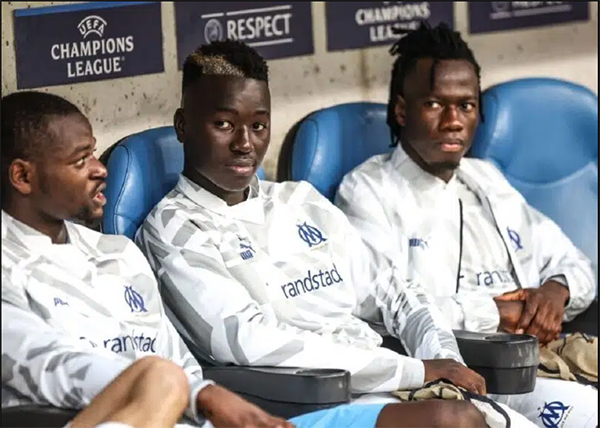 Avenir – Poussé vers la sortie à Marseille : Burnley, la destination très surprenante de Pape Guèye