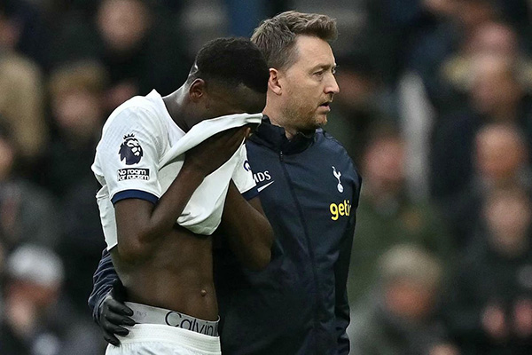 Can 2023 – Les assurances de Pape Matar Sarr, après sa blessure : «On se voit à la Can»