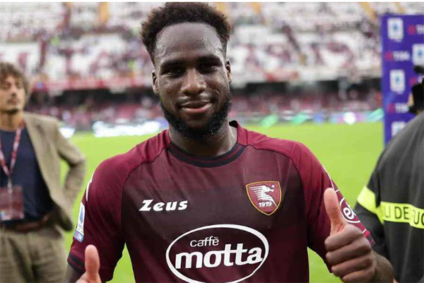 Salernitana : Boulaye Dia a repris !