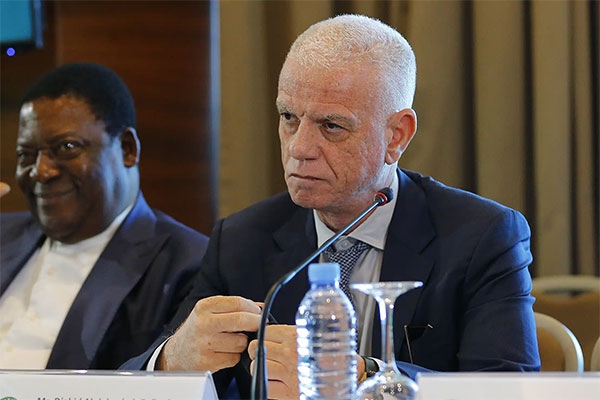 Coup de tonnerre : Le président de la Fédé algérienne démissionne !