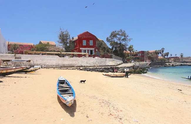 Gorée, Cidade Velha : escales majeures de l’Atlantique…