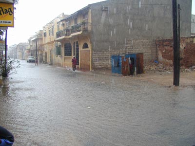 Le Plan décennal de lutte contre les inondations confronté à la réalité du monde