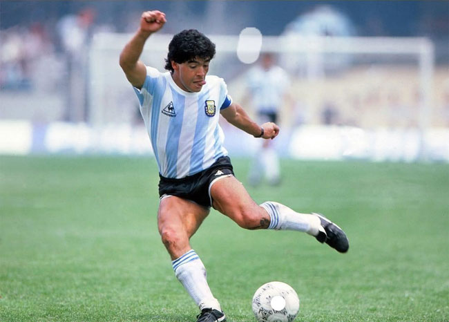 Diego Armando Maradona ou la grandeur de la revanche du pauvre et de l’opprimé