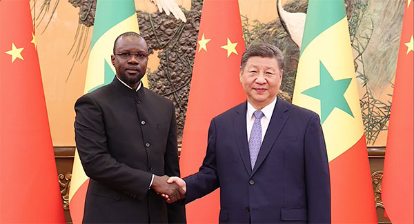 Ainsi, Sonko croisa l’un des dieux… pèlerinage accompli !