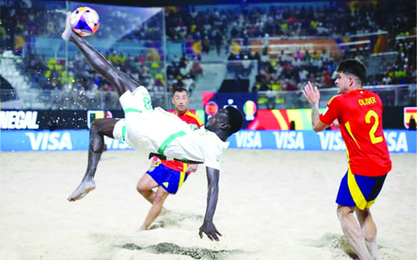 Première – Fortunes diverses du Sénégal, au Mondial beach soccer et à la Can U20 : Les Lions du sable démarrent fort ; les Lionceaux calent d’entrée